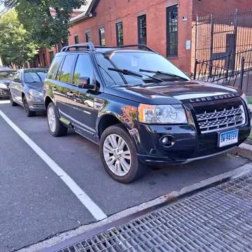 2010 Land Rover LR2 HSE