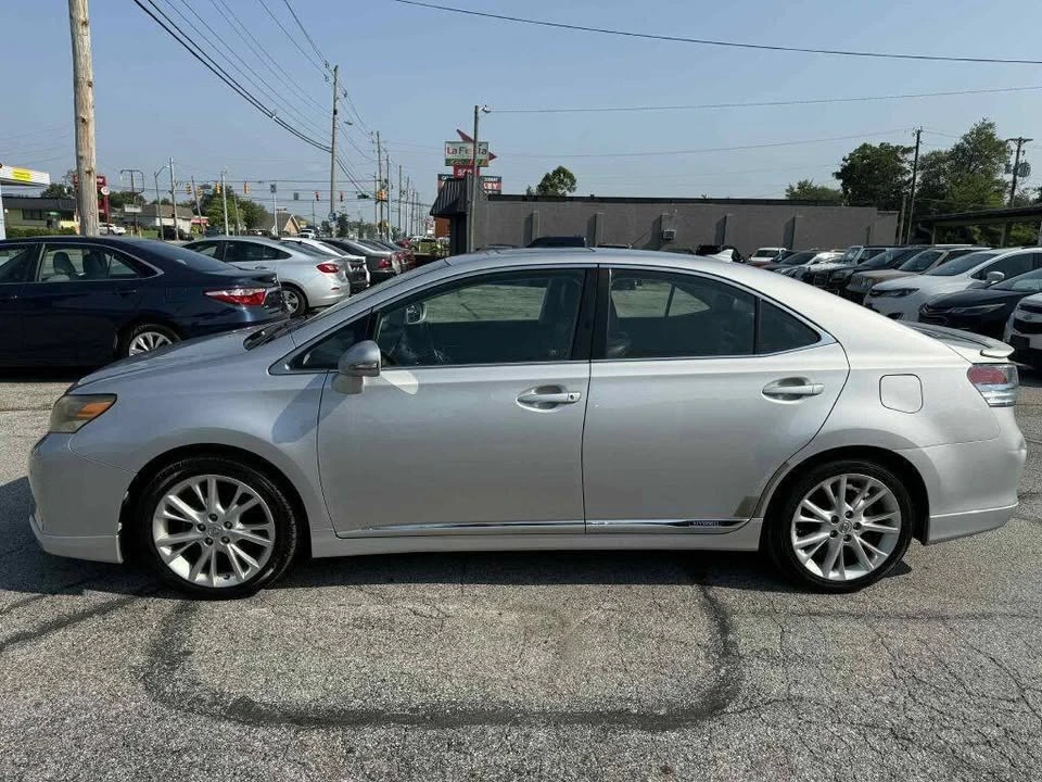 2010 Lexus HS - Image 5 of 17