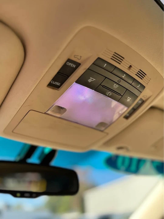 2010 Lexus RX 3rd Gen - Image 19 of 19