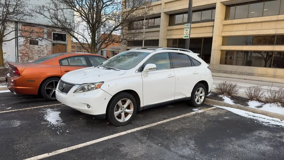 2010 Lexus RX 3rd Gen - Image 3 of 4