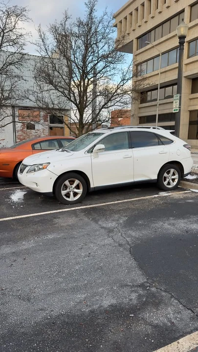 2010 Lexus RX 3rd Gen - Image 4 of 4