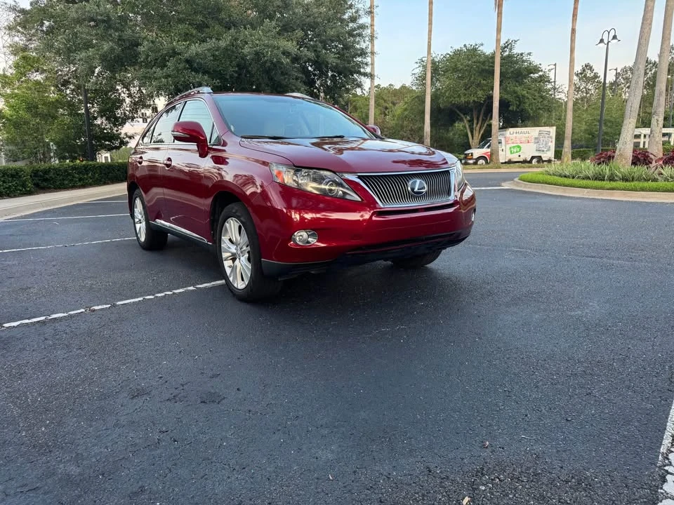 2010 Lexus RX 3rd Gen - Image 4 of 11