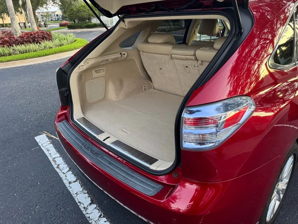 2010 Lexus RX 3rd Gen - Image 7 of 11