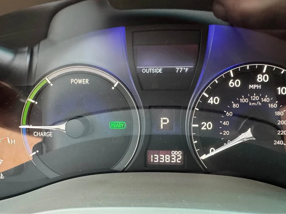 2010 Lexus RX 3rd Gen - Image 11 of 11