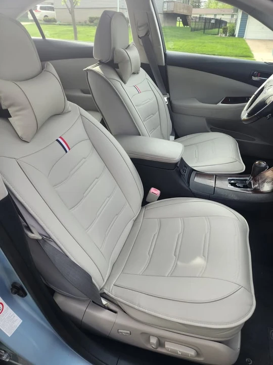 2010 Lexus ES 5th Gen - Image 11 of 13