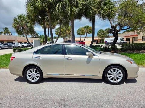 2010 Lexus ES 5th Gen - Image 4 of 20