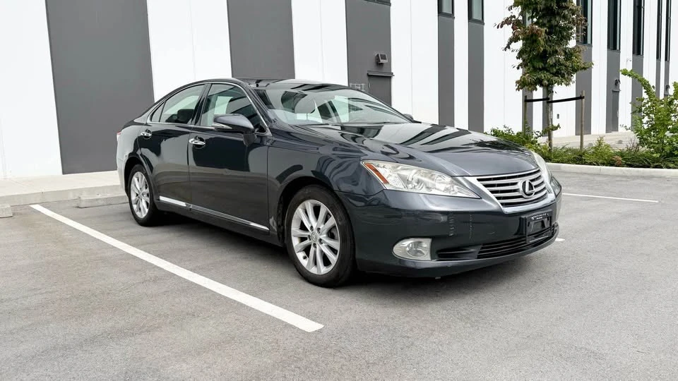 2010 Lexus ES 5th Gen - Image 8 of 19