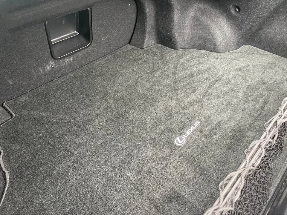 2010 Lexus ES 5th Gen - Image 7 of 10
