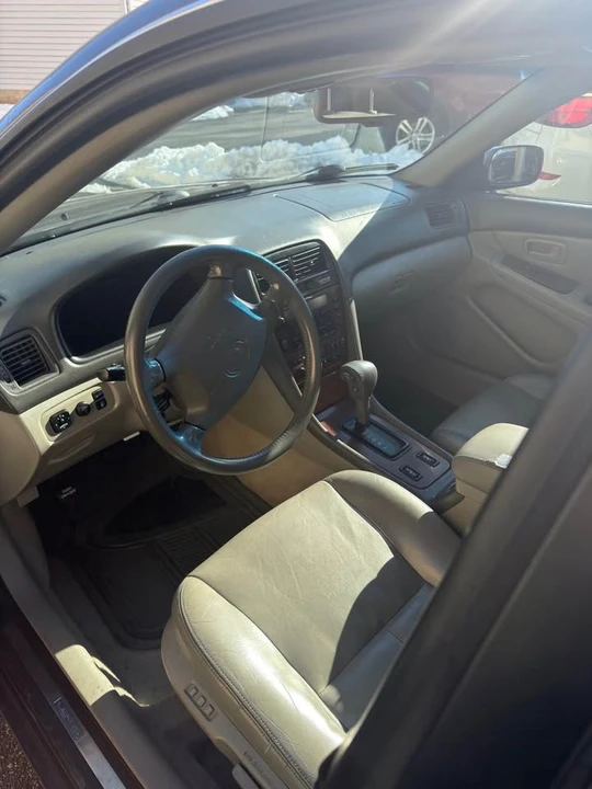 2010 Lexus ES 4th Gen - Image 14 of 16