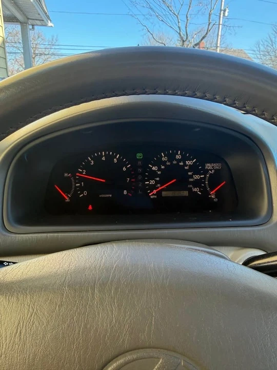 2010 Lexus ES 4th Gen - Image 15 of 16