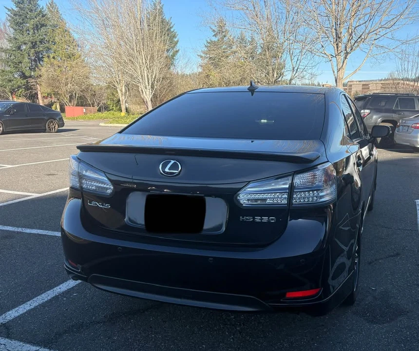 2010 Lexus ES 5th Gen - Image 5 of 14