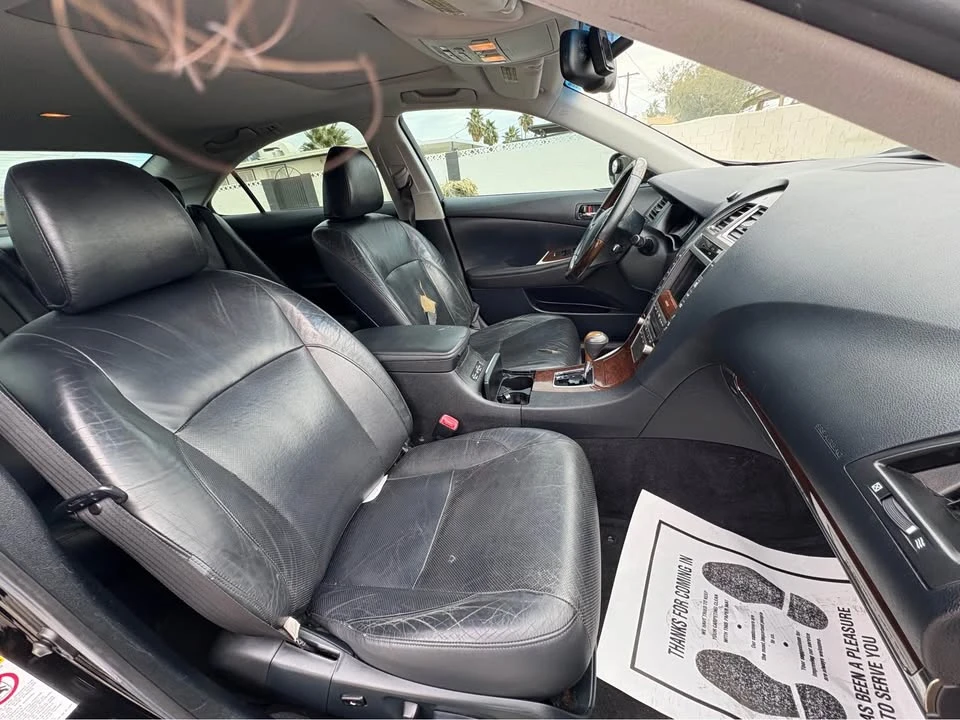2010 Lexus ES 4th Gen - Image 8 of 14