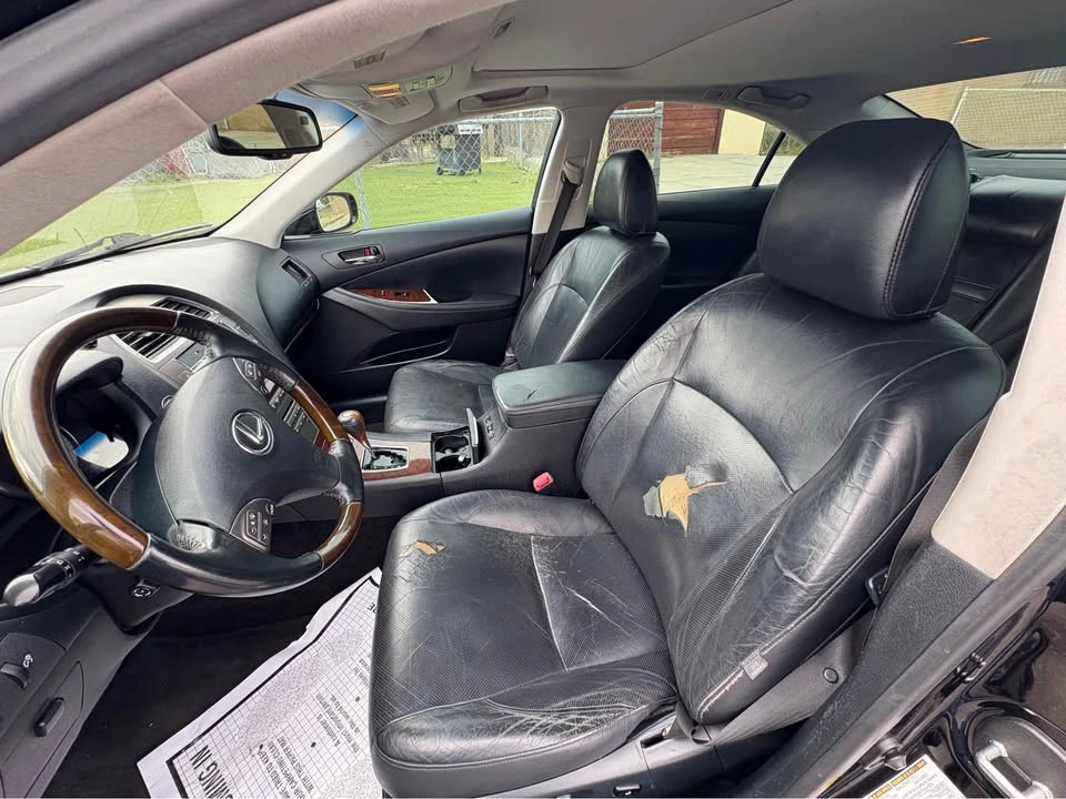 2010 Lexus ES 4th Gen - Image 13 of 14