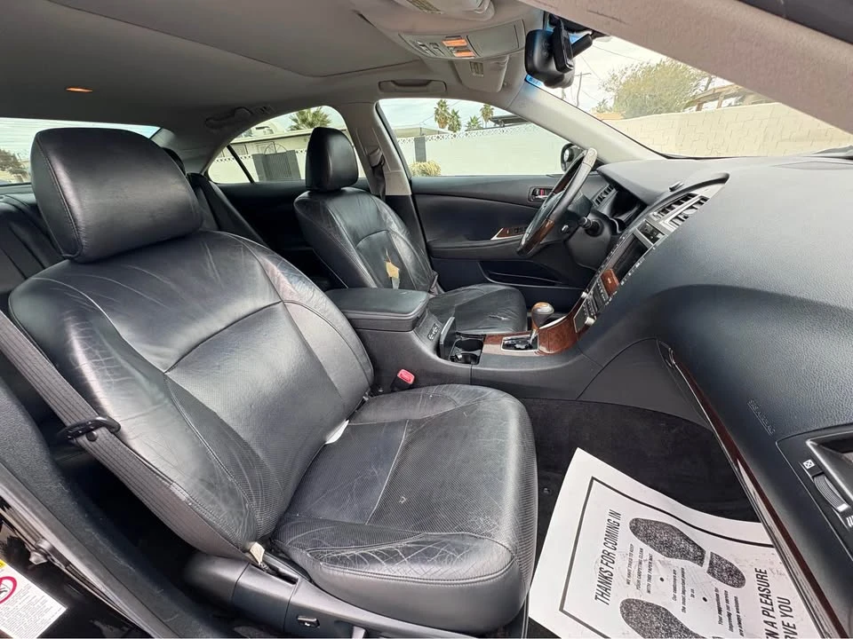 2010 Lexus ES 4th Gen - Image 9 of 14