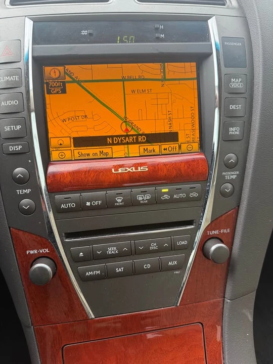 2010 Lexus ES 5th Gen - Image 7 of 8