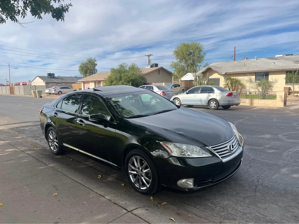 2010 Lexus ES 5th Gen - Image 2 of 7