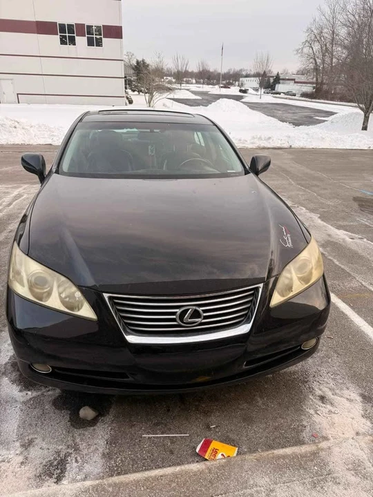 2010 Lexus ES 5th Gen - Image 5 of 7