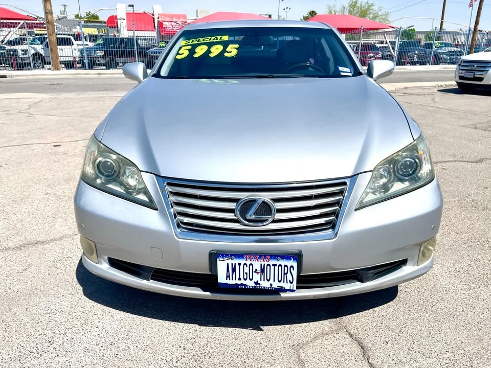 2010 Lexus ES 5th Gen - Image 5 of 9