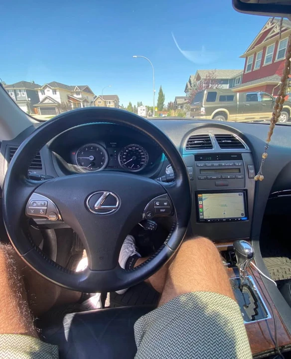 2010 Lexus ES 4th Gen - Image 3 of 6