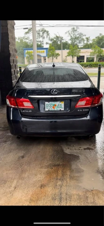 2010 Lexus ES 5th Gen - Image 12 of 14