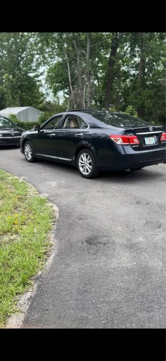 2010 Lexus ES 5th Gen - Image 10 of 14
