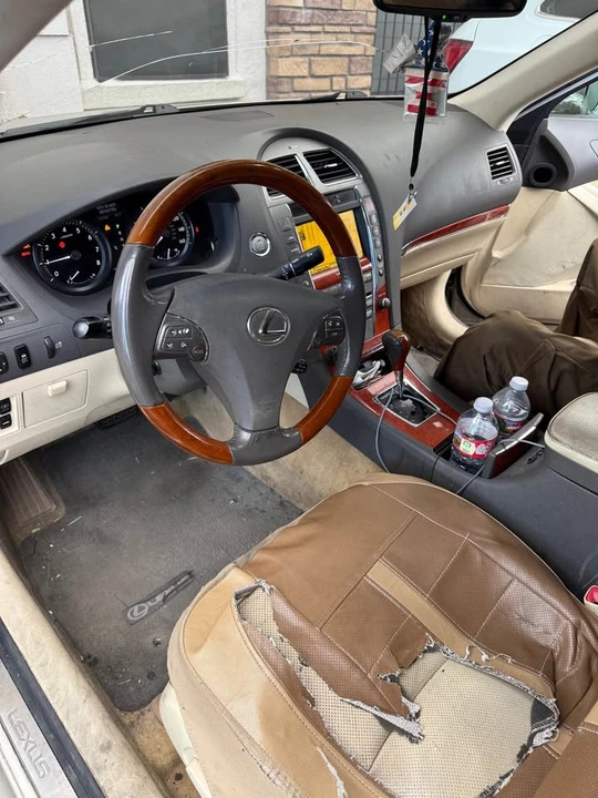 2010 Lexus ES 5th Gen - Image 6 of 8