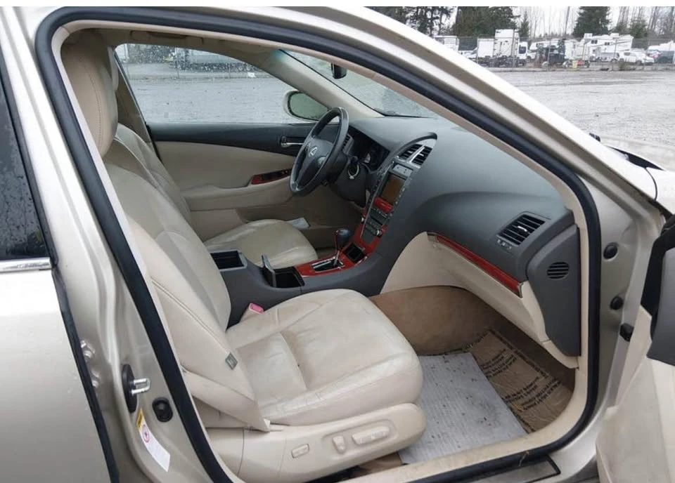 2010 Lexus ES 5th Gen - Image 4 of 7