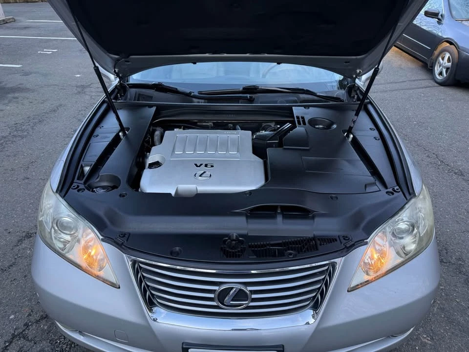 2010 Lexus ES 5th Gen - Image 14 of 14