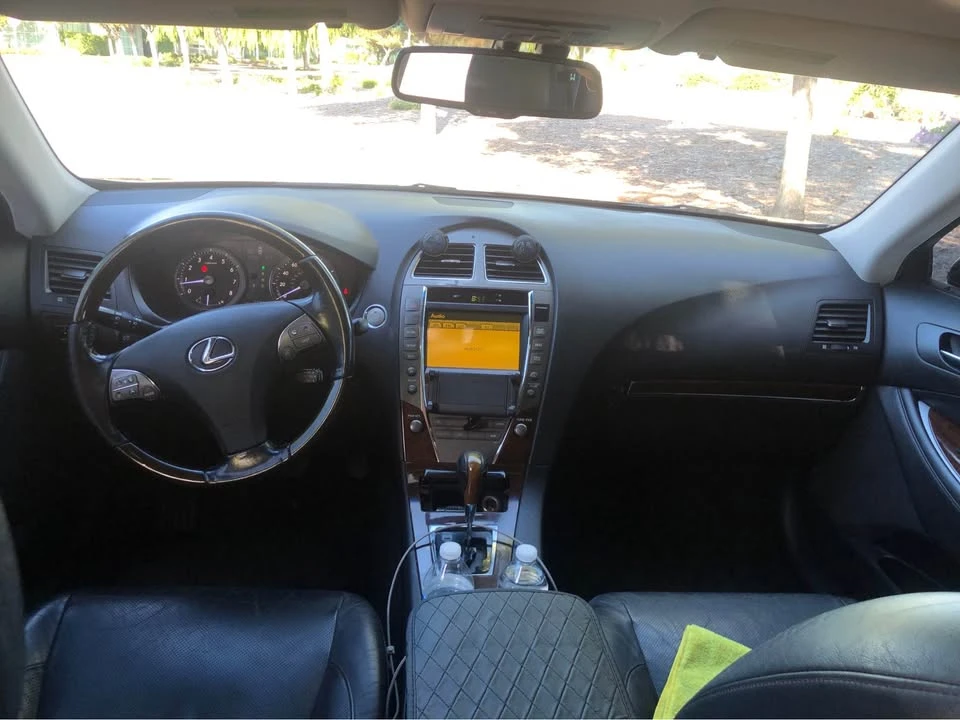 2010 Lexus ES 5th Gen - Image 7 of 17