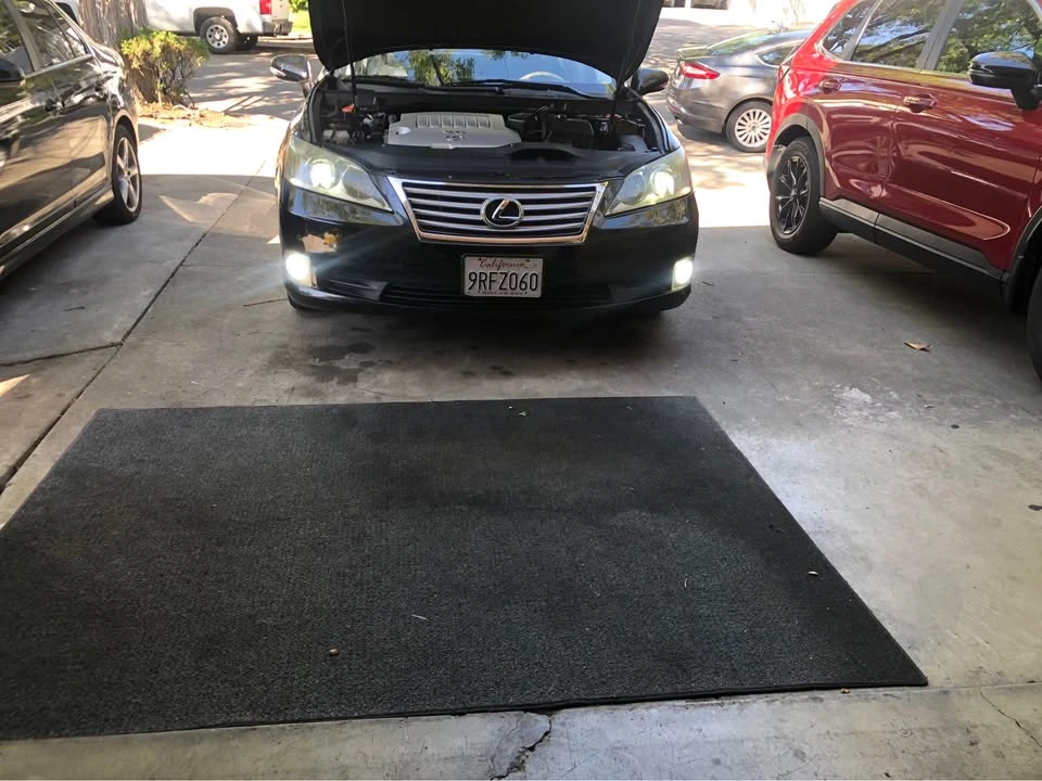 2010 Lexus ES 5th Gen - Image 17 of 17