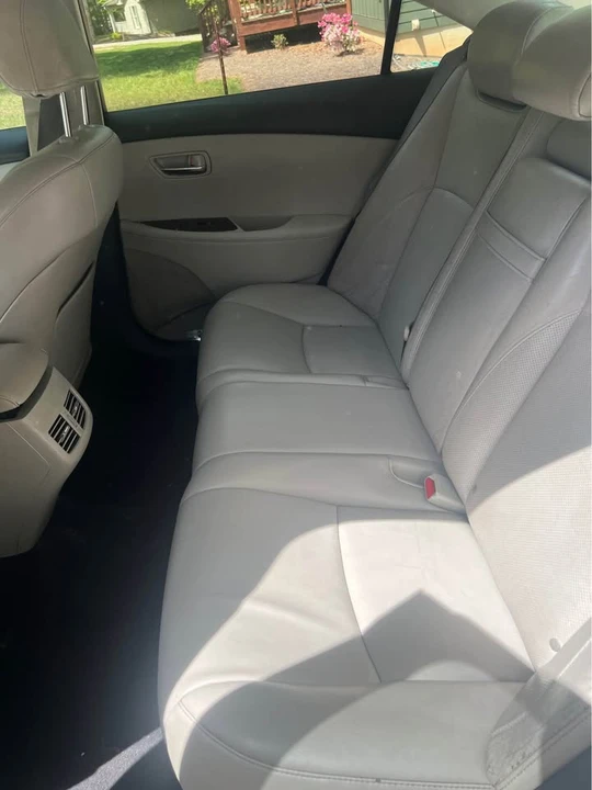 2010 Lexus ES 5th Gen - Image 6 of 6