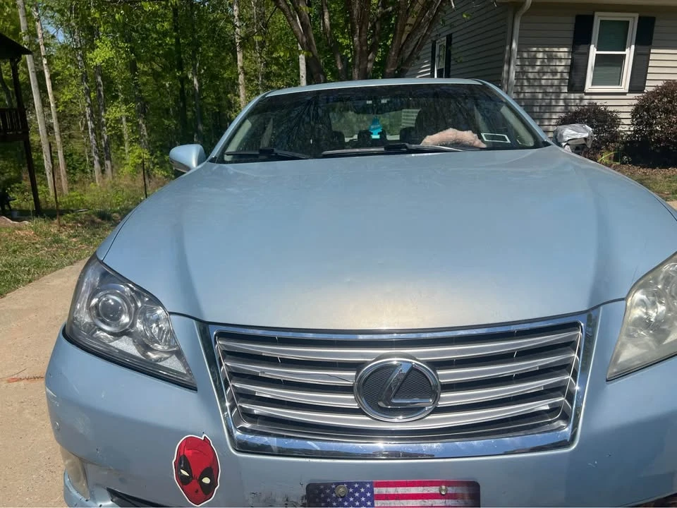 2010 Lexus ES 5th Gen - Image 2 of 6