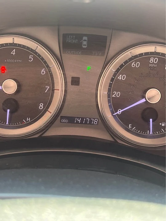 2010 Lexus ES 5th Gen - Image 3 of 6
