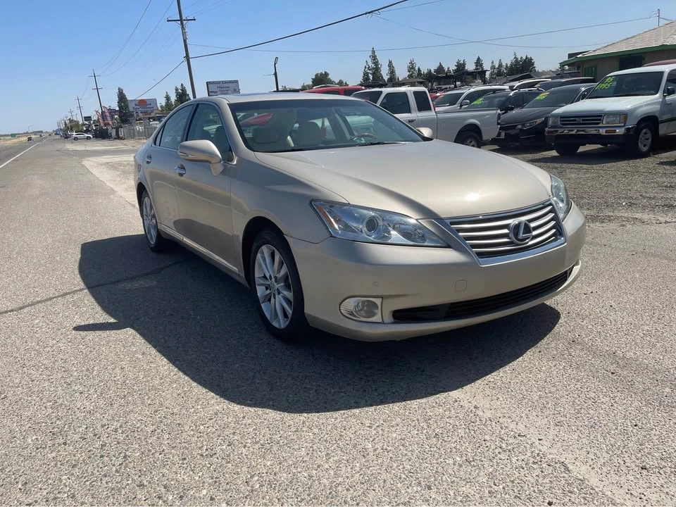 2010 Lexus ES 5th Gen - Image 7 of 14