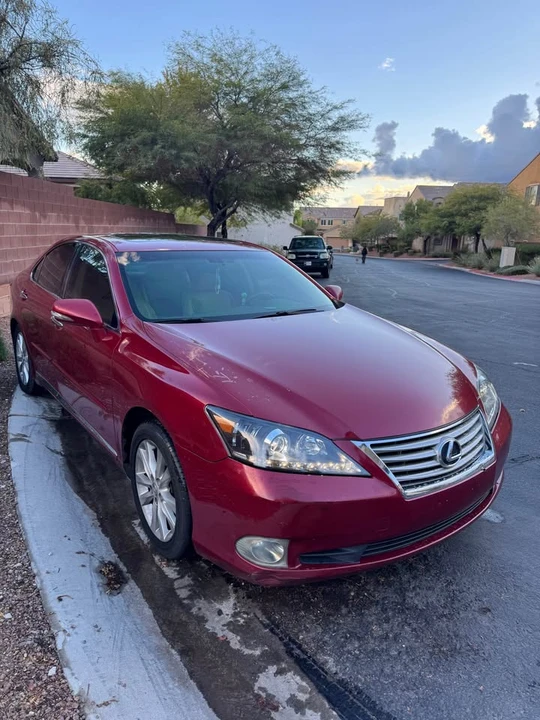 2010 Lexus ES 5th Gen - Image 8 of 20