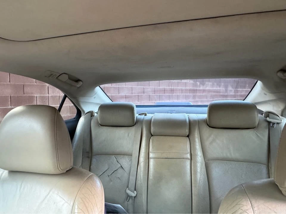 2010 Lexus ES 5th Gen - Image 16 of 20