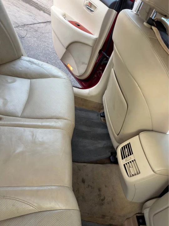2010 Lexus ES 5th Gen - Image 17 of 19