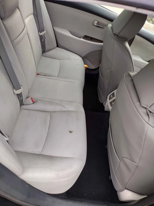2010 Lexus ES 5th Gen - Image 12 of 12