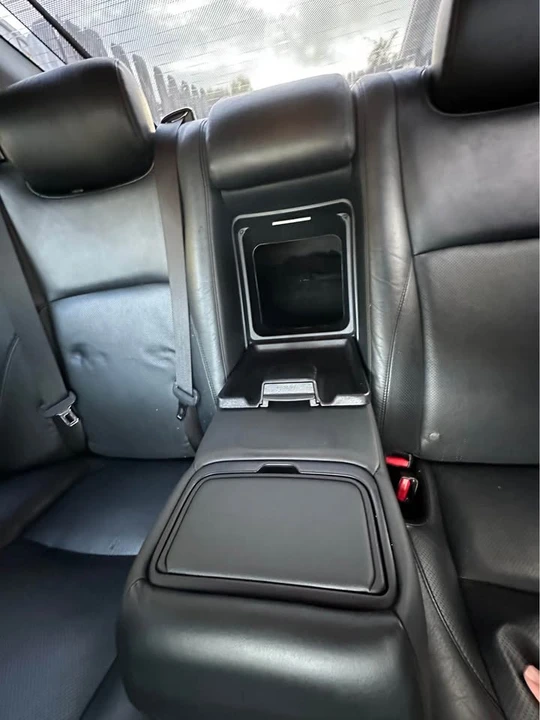 2010 Lexus ES 4th Gen - Image 13 of 20