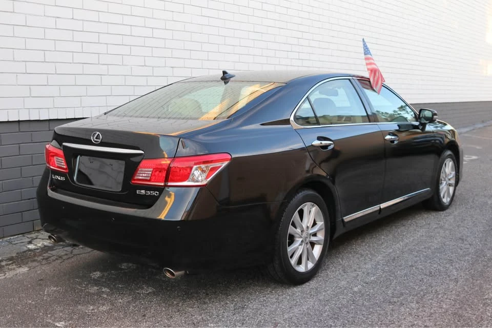 2010 Lexus ES 5th Gen - Image 6 of 19
