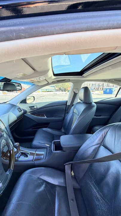 2010 Lexus ES 5th Gen - Image 15 of 18