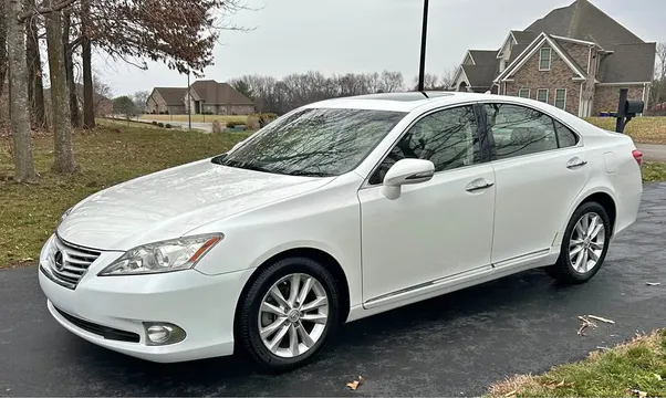 2010 Lexus ES 350 Luxury Sedan
