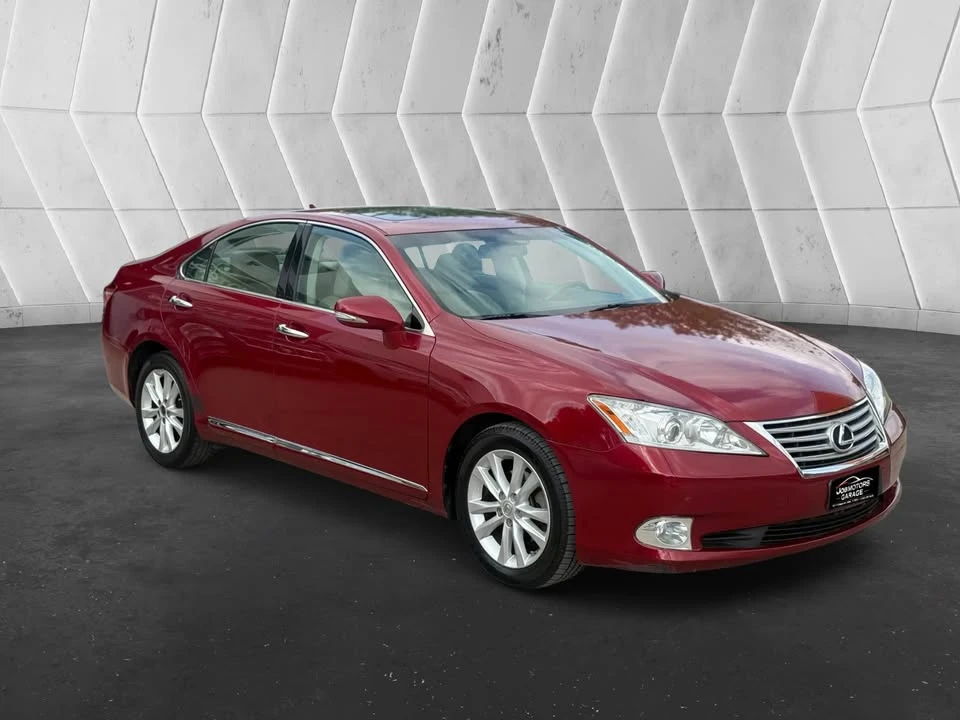 2010 Lexus ES 5th Gen - Image 2 of 18