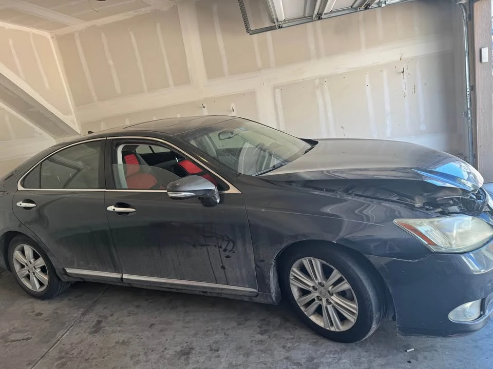 2010 Lexus ES 5th Gen - Image 3 of 7
