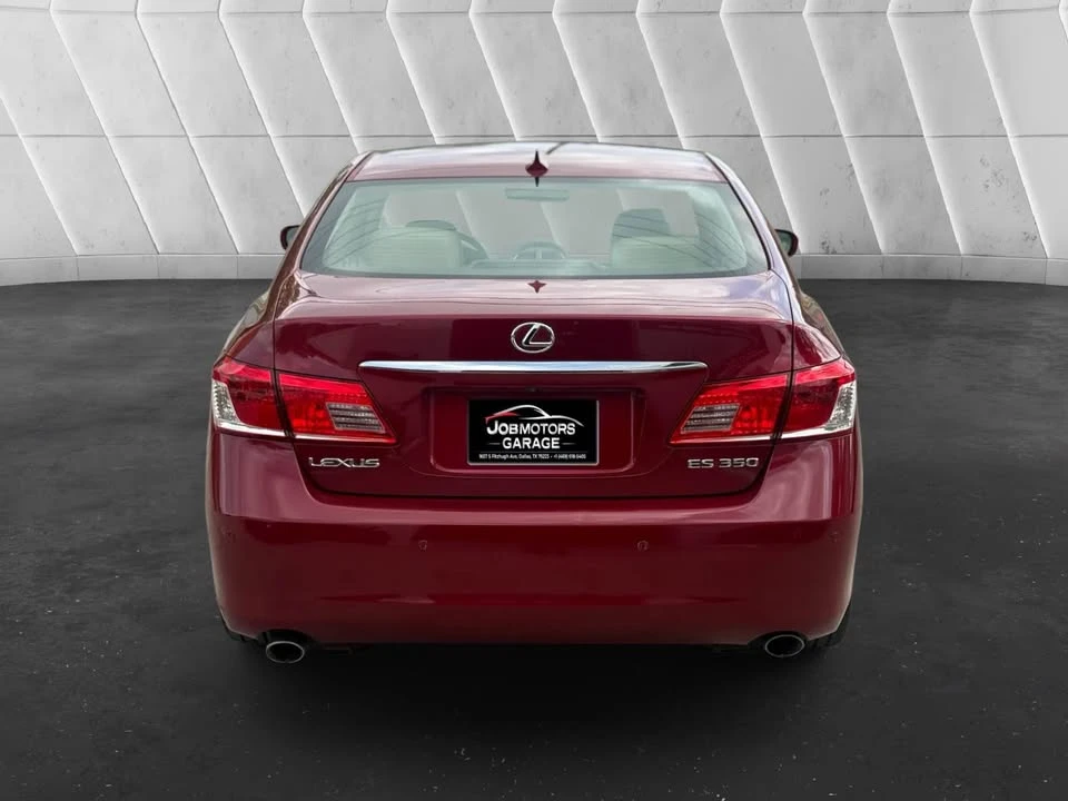 2010 Lexus ES 5th Gen - Image 5 of 18