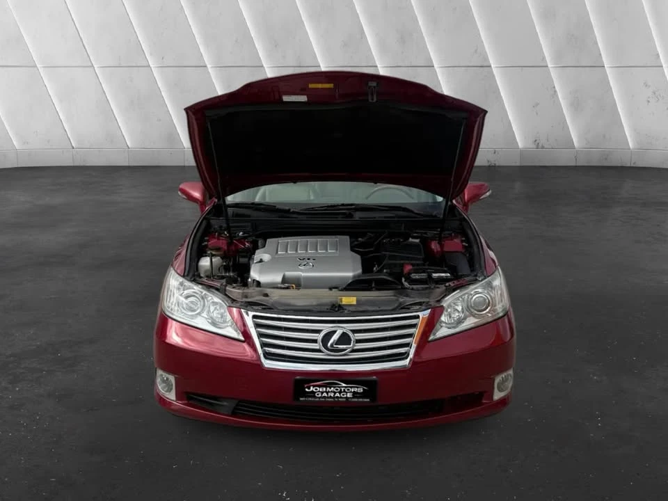 2010 Lexus ES 5th Gen - Image 9 of 18