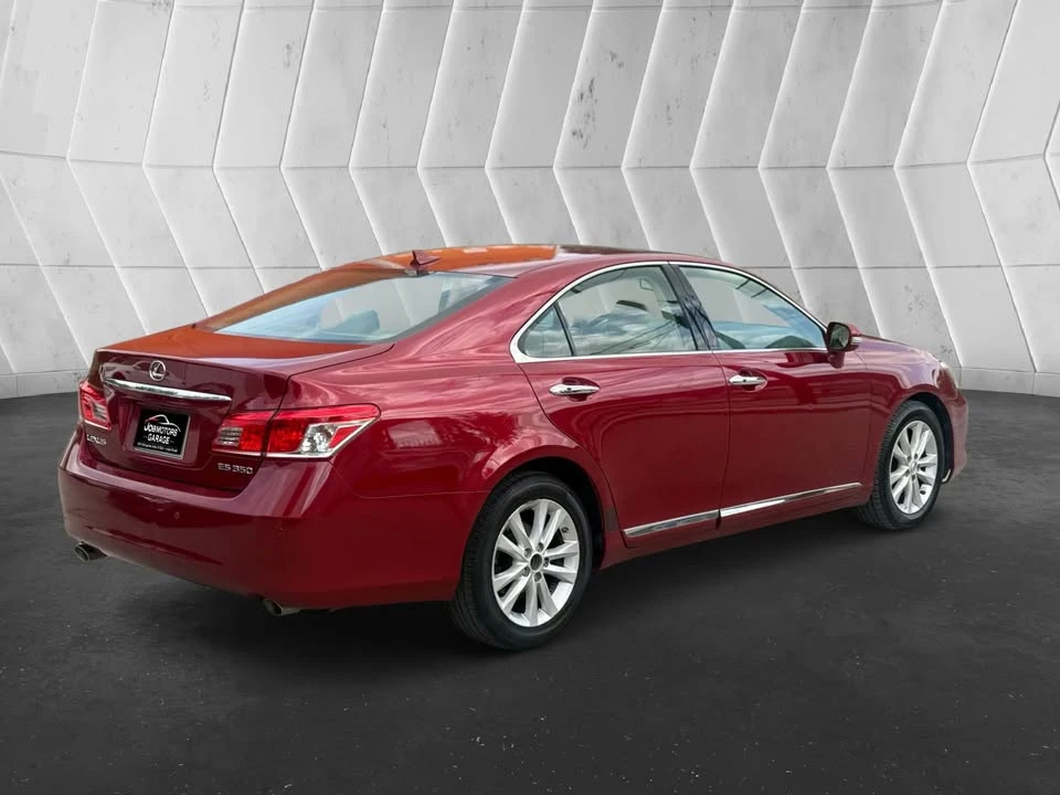 2010 Lexus ES 5th Gen - Image 4 of 18