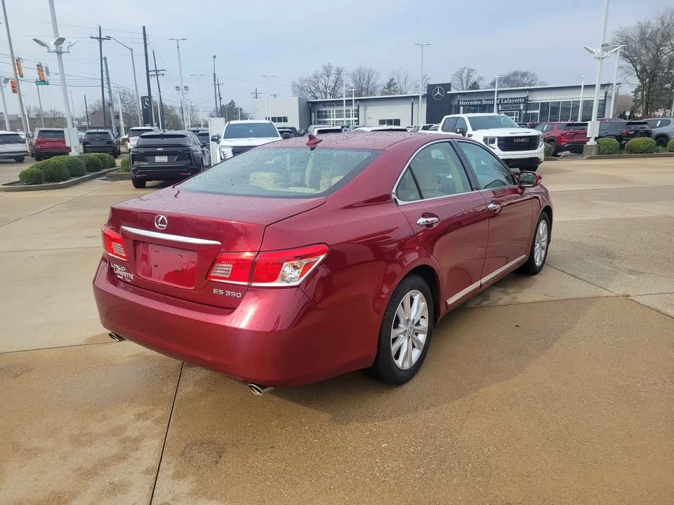 2010 Lexus ES 5th Gen - Image 5 of 12