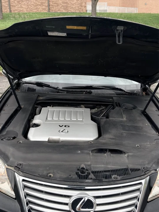 2010 Lexus ES 5th Gen - Image 16 of 18