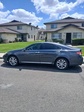 2010 Lexus ES 350 Luxury Sedan